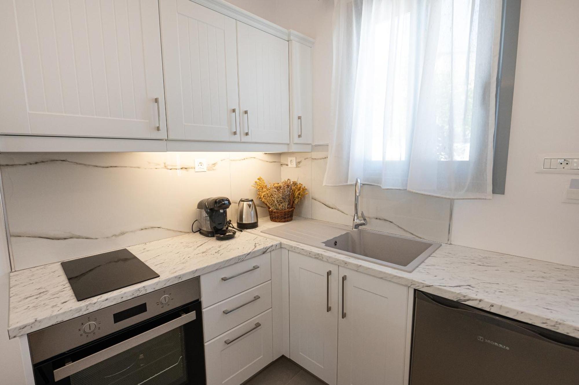 Sophie'S Apartments 3&4 Poros Town Bagian luar foto