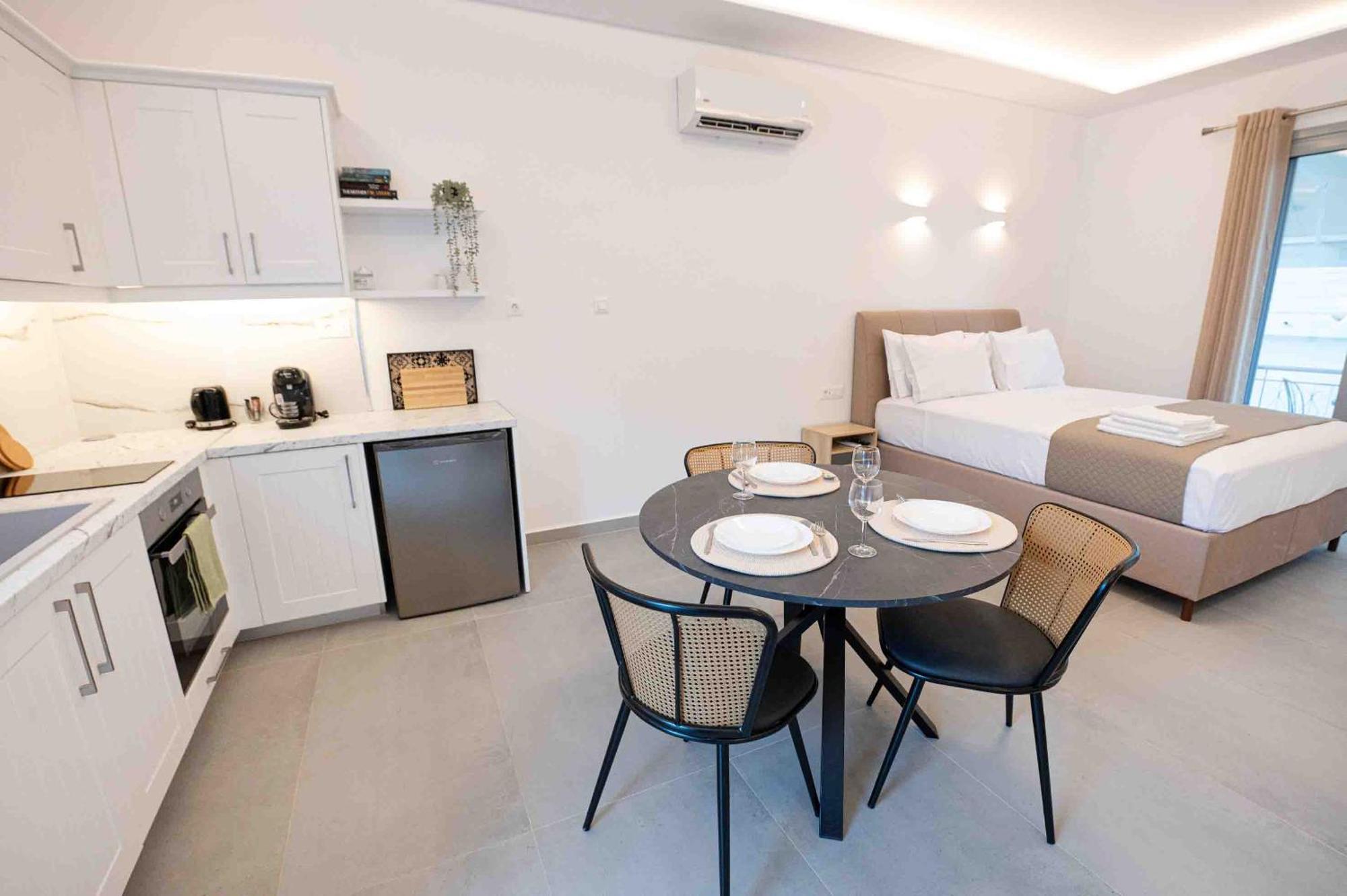 Sophie'S Apartments 3&4 Poros Town Bagian luar foto