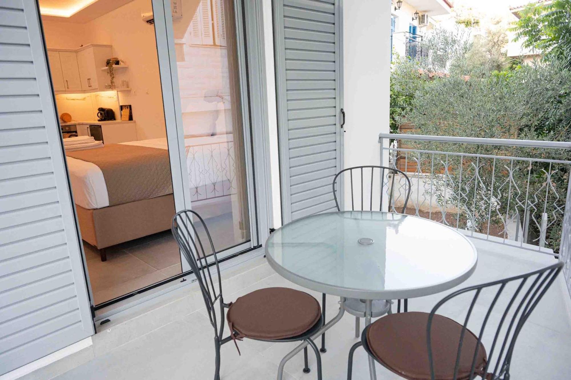 Sophie'S Apartments 3&4 Poros Town Bagian luar foto